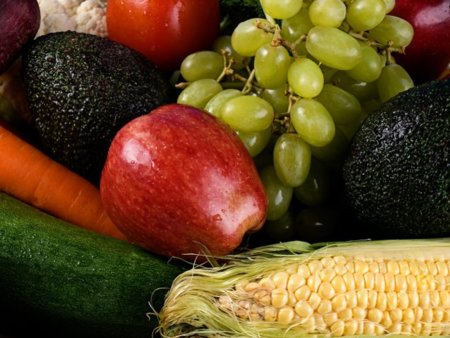 El consumo de frutas: ¿reemplaza al de verduras?