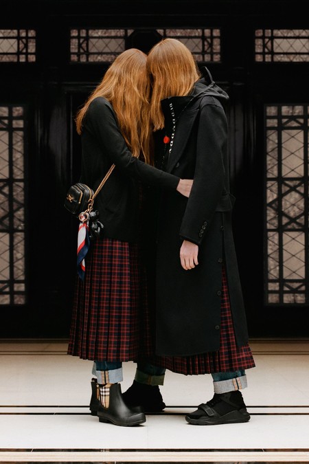Burberry y su colección Resort enmarcan la transición de la marca a la era de Riccardo Tisci