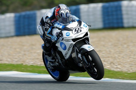 Shynia Nakano action