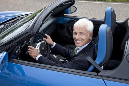 Matthias Müller pone a los nuevos Porsche en reposo