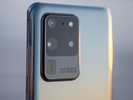Galaxy F, Samsung prepararía una nueva familia de teléfonos Android fotográficos para finales de septiembre