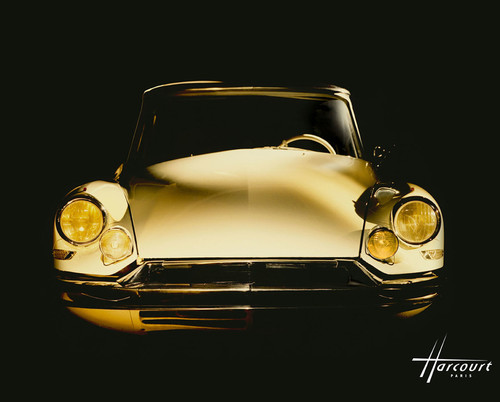 Si andas por París estos días, la DS Week bien vale una visita (y si no, te la mostramos)