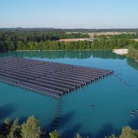 Alemania ha tenido una idea loca para solucionar uno de los problemas de las renovables: cubrir un lago con paneles solares