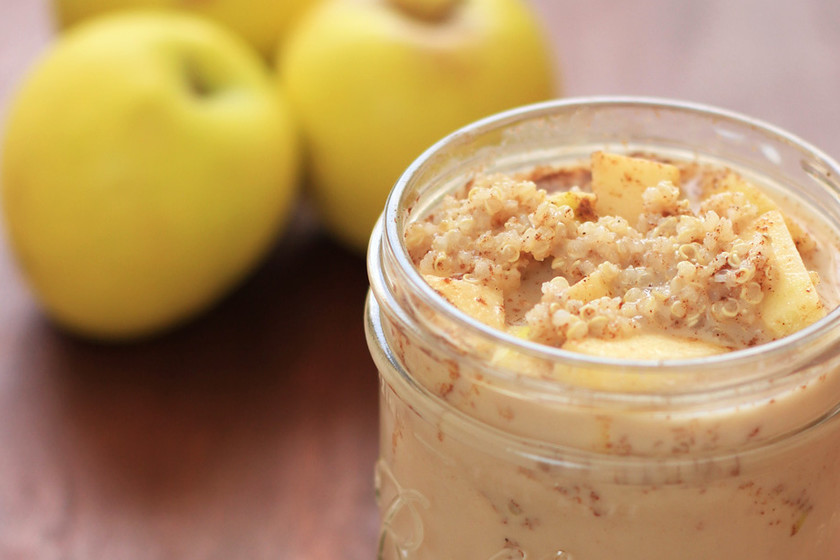 Quinoa con manzana y canela. Receta para el desayuno