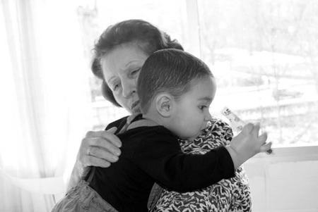 La foto de tu bebé: Leo, adoración por su abuela