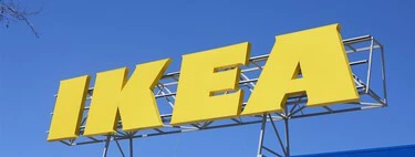 El nuevo armario vitrina de Ikea que se convertirá en la pieza estrella de tu salón o cocina, ampliando almacenaje