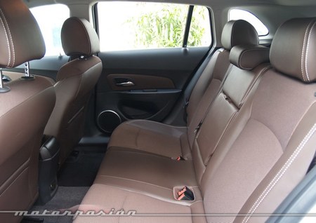 Chevrolet Cruze Station Wagon presentación 30