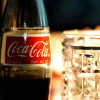 En 1985 y a punto de ser derrotada por Pepsi, Coca-Cola cambió su ancestral fórmula. El resultado fue una catástrofe