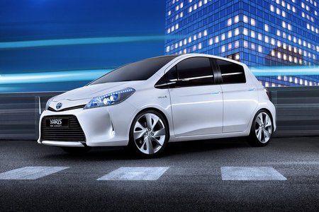 Toyota Yaris HSD concept