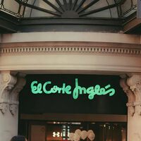 Reebok reta a Adidas con las zapatillas que parecen Gazelle y el outlet de El Corte Inglés las tiene rebajadas casi a mitad de precio