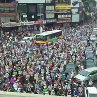 Vietnam ha prohibido las motos de gasolina. El problema es que el 90% tienen una, así que las marcas de motos eléctricas se están frotando las manos