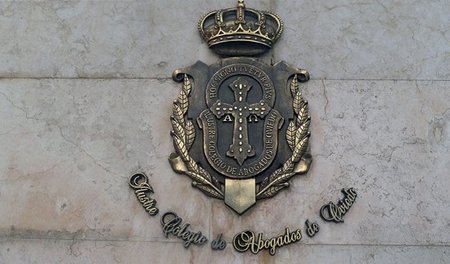 ¿Qué sucederá con las profesiones colegiadas a medio plazo?