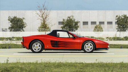 Ferrari Testarossa Spider 17
