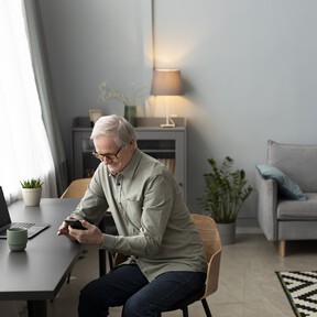 No hace tanto lo de jubilarse a los 70 era ciencia ficción. Ahora es una realidad que está cada vez más cerca 