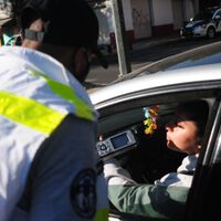 Tendrás que pagar esta multa por no pasar el alcoholímetro en la CDMX: podrías pasar arrestado de 20 a 36 horas 
