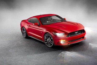 Ford Mustang 2014: el caballo de pura raza cumple cincuenta primaveras