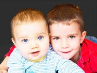 La foto de tu bebé: los hermanitos Carles y Xavier