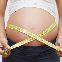 Un aumento de peso excesivo durante el embarazo podría estar asociado a un mayor riesgo de asma y alergia infantil