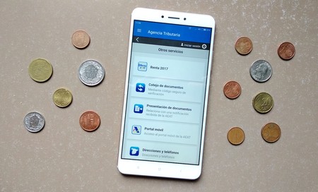 Solo hay una aplicación oficial para hacer la Renta 2017: no caigas en las apps falsas