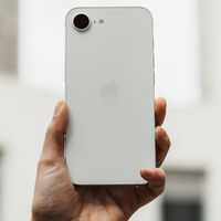 Ya puedes reservar el nuevo iPhone 17e, pero ojo porque el 16e ya está bajando mucho de precio 