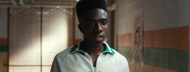 El actor que interpreta a Lucas en 'Stranger Things' tiene clarísimo qué ocurrió con Eleven en el final de la serie de Netflix: "Se ha ido"