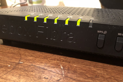 Orange lanza un nuevo router, el Livebox+ y añade la función de Wi-Fi Inteligente a los Livebox Fibra ya existentes