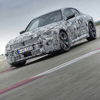 El BMW Serie 2 Coupé ya calienta el verano con hasta 374 CV y tracción integral xDrive