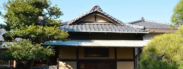 Así es el invento japonés que sustituye a las bajantes tradicionales y convierte la lluvia en parte de la decoración