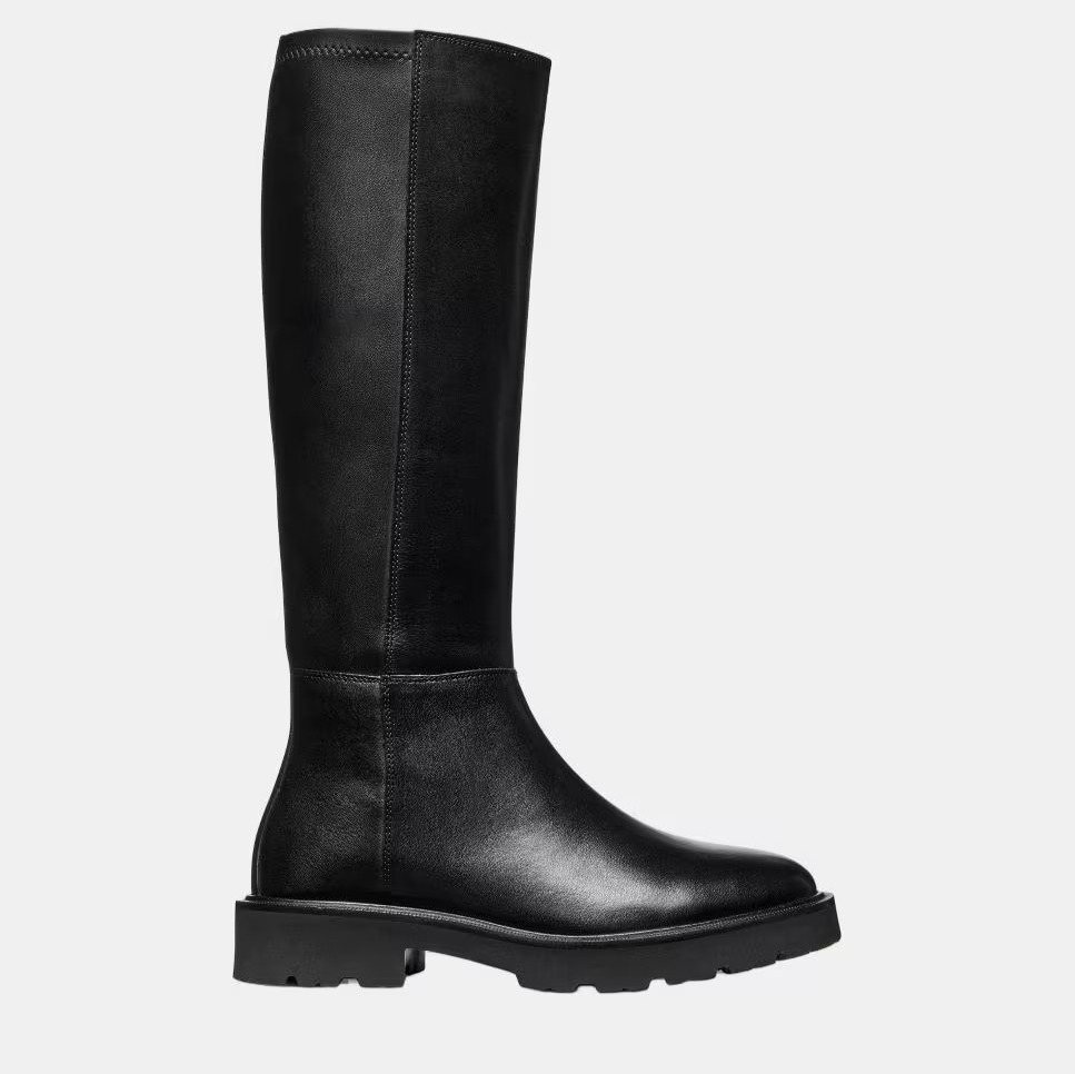 Botas altas de piel con suela trekking de Geox