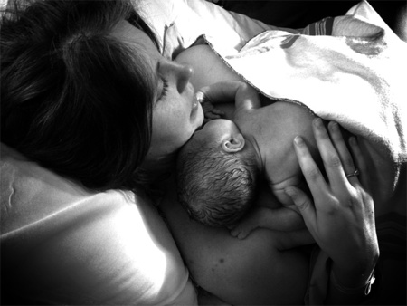 Mamá y bebé, que no os separen al nacer: la separación puede afectar al apego en vuestra relación
