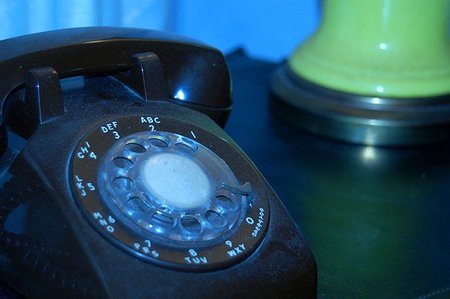 La AEAT permitirá el pago de deudas a través del teléfono a partir del próximo mes