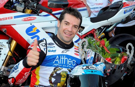 Carlos Checa Sbk 2011