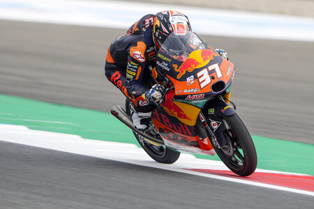 Acosta Estiria Moto3 2021 2