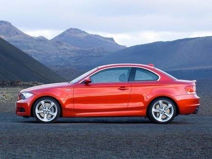 BMW Serie 1 Coupé, galería de fotos y video oficial