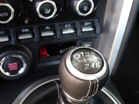 Cambios Prueba Toyota Gt86 Detalles Interiores