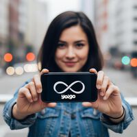 Yoigo estrena datos ilimitados desde 8 euros: parece Black Friday, pero son nuevas tarifas para tumbar a sus rivales