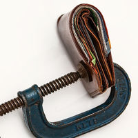 De cada 100 euros que cobra un trabajador en España, 40 se van en impuestos 