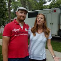 Querían llegar al fin del mundo y una furgoneta camper se quedaba corta: así convirtió una pareja esta vieja ambulancia en su casa 4x4