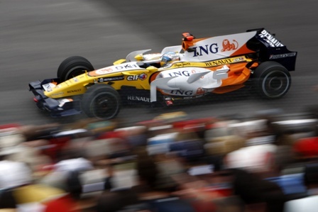 Decepcionante inicio para Renault en Canadá