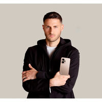 Celular gama media con cámara de 200 megapixeles y 512 GB. Convierte tus fotos en videos  