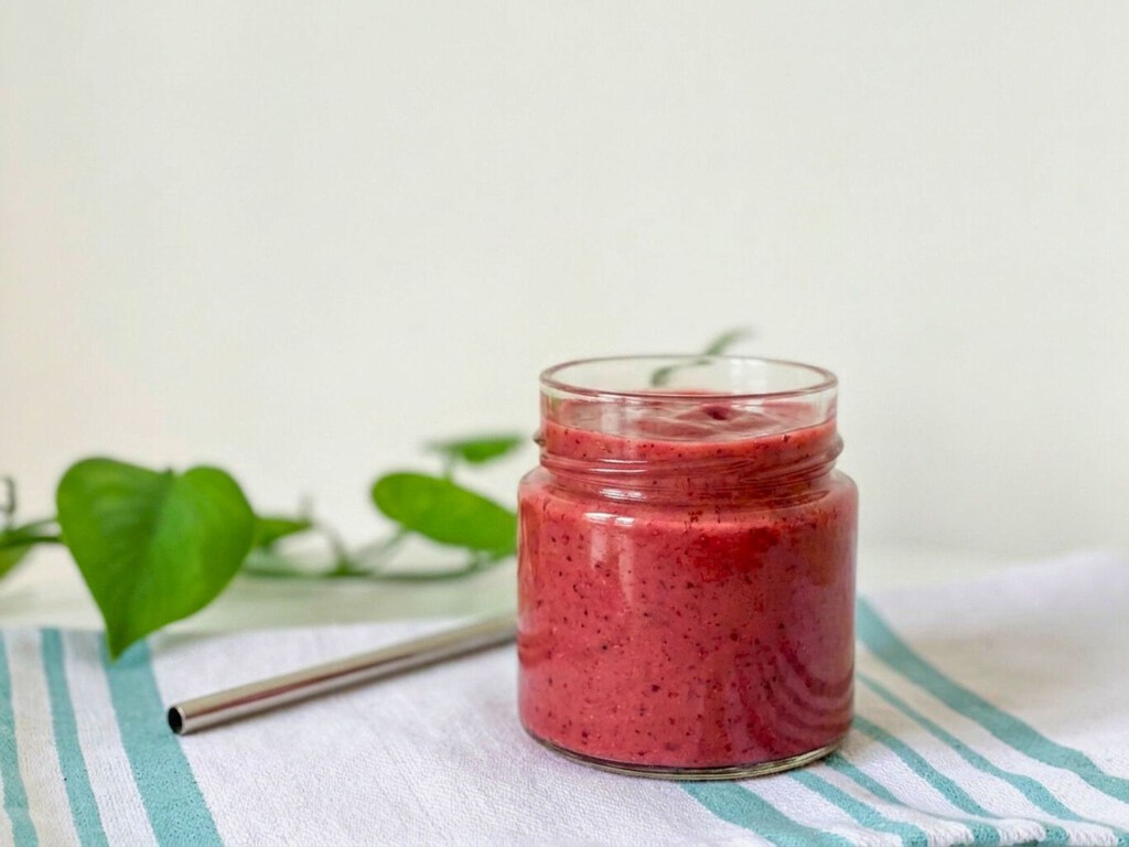 Batido de cereza, una bebida refrescante de solo tres ingredientes
