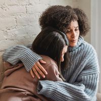 Cómo acompañar a una amiga que está luchando contra la infertilidad con empatía y comprensión  