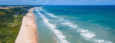 Geólogos analizan la arena de la playa del desembarco de Normandía y no dan crédito: uno de cada 25 granos es metralla 