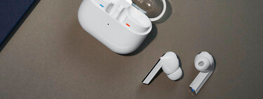 Siguen a precio Black Friday: Amazon mantiene los mejores auriculares TWS de Samsung a mínimo histórico y con cargador de regalo