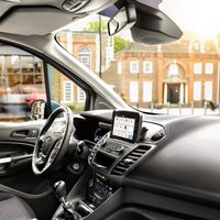 Ford inventa idioma para que sus autos autónomos se comuniquen con los peatones