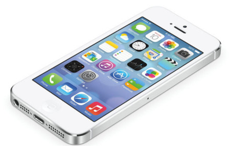 Apple trata de parchear la vulnerabilidad en la pantalla de bloqueo de iOS 7