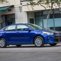 KIA Rio Sedán 2018: precios, versiones y equipamiento en México