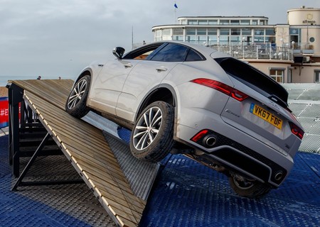 Jaguar E Pace 2018 1600 34
