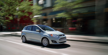 Ford cuadruplica sus ventas de híbridos