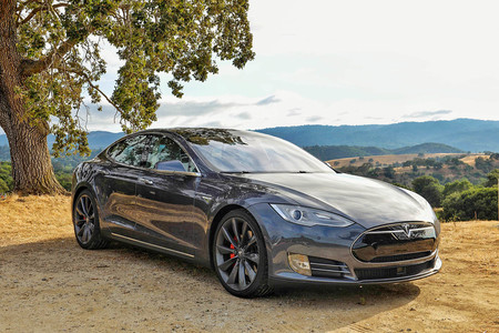 Tesla Model S P85d